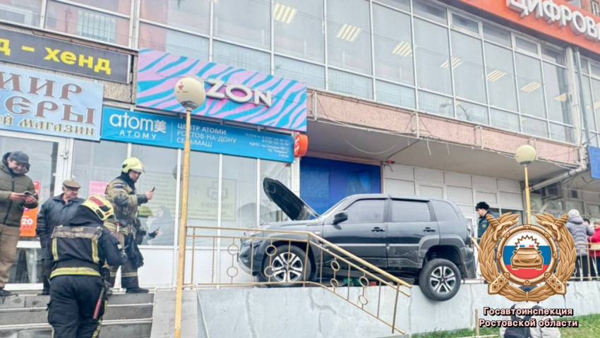 Водитель влетевший в ТЦ на Сельмаше был пьян