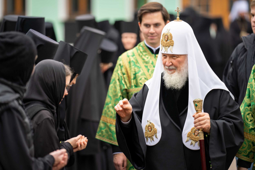 Патриарх Кирилл освятит храмы и встретится с участниками СВО в Ростове