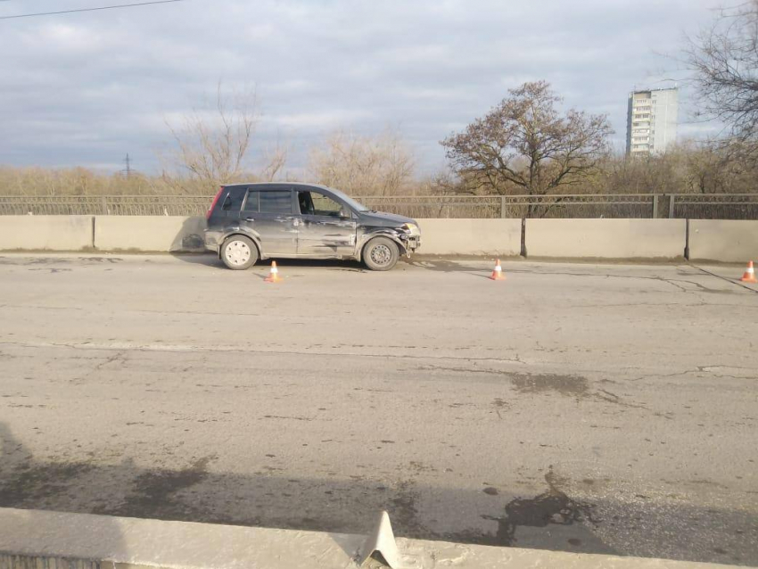 Водитель скончался от сердечного приступа и попал ДТП в Ростовской области