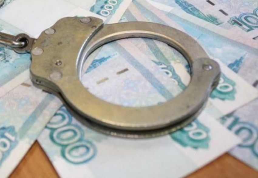 За кражу118 миллионов рублей директора и главбуха осудили в Таганроге