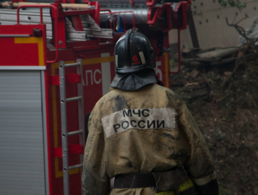 Хозяин дома сгорел заживо при пожаре в Ростовской области