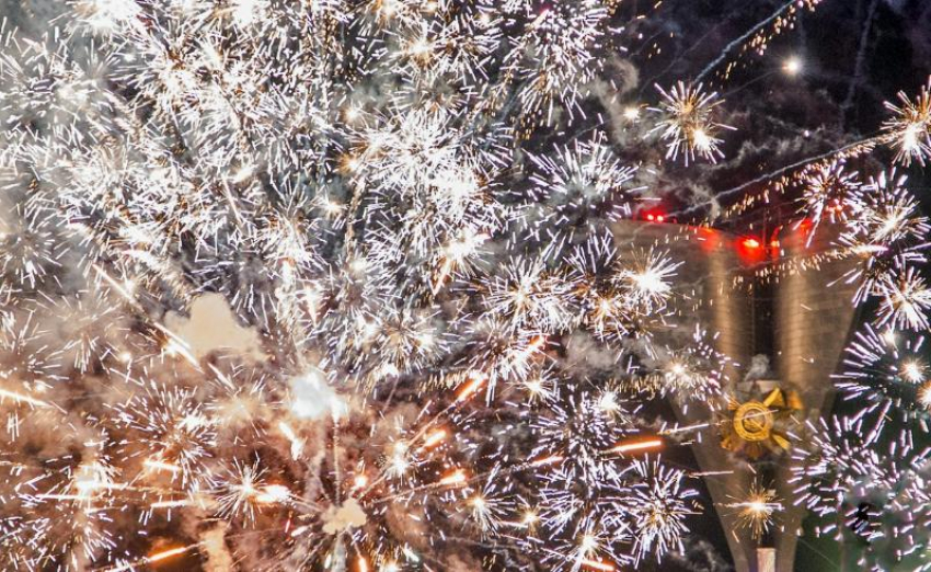 В Ростове определили места для запуска фейерверков в новогоднюю ночь
