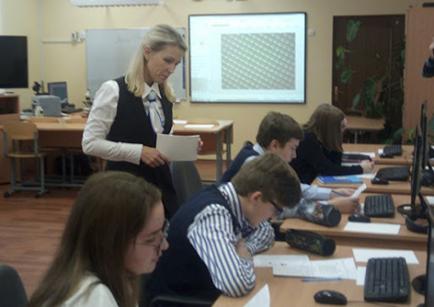 «Мы просто обслуживающий персонал без малейших прав»: исповедь ростовского учителя