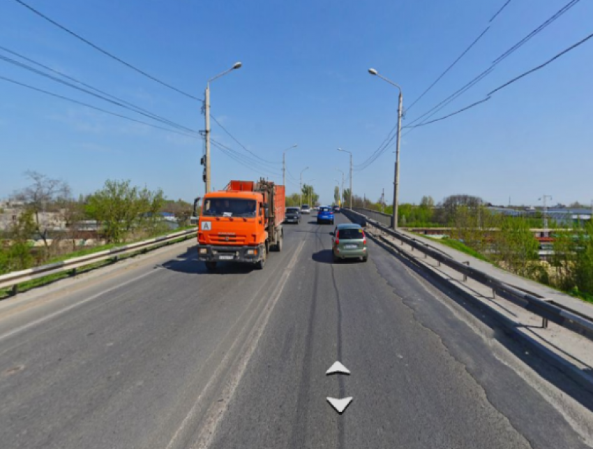 «Заморозка» работ на Багаевском гидроузле помогла ремонту моста на Малиновского