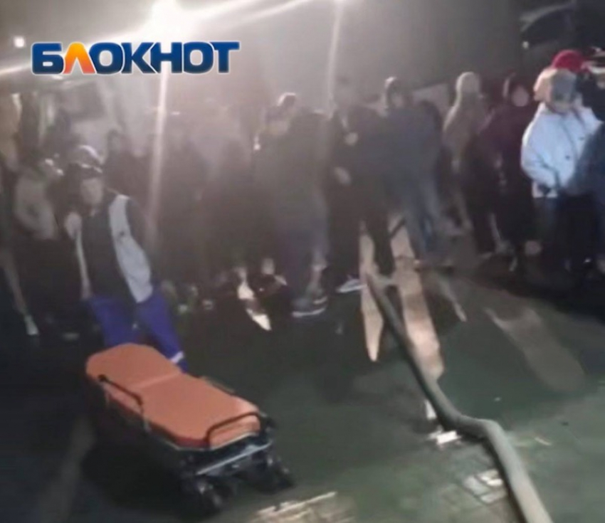 Один человек пострадал во время пожара на Миронова в Ростове 