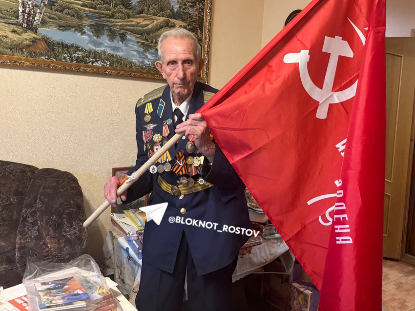 «Началась война!»: 92-летний подполковник рассказал о годах войны и настоящей любви