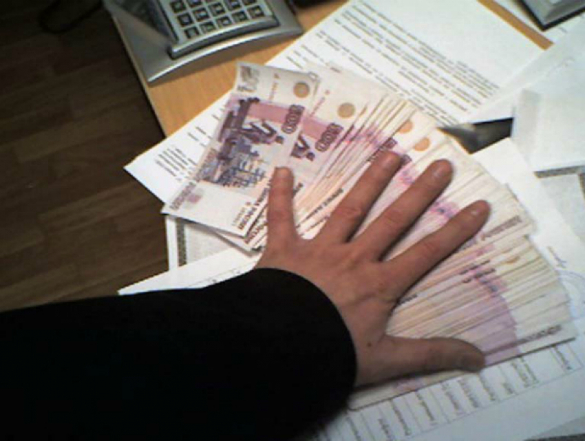 Бизнесмен из Ростова недоплатил шесть миллионов налогов, удержанных с зарплаты сотрудников