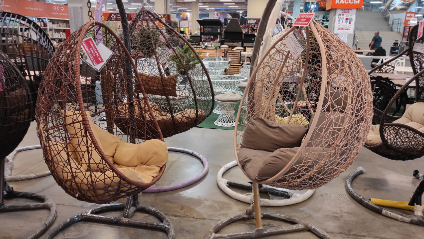 «Летний сезон – открыт»: полезные лайфхаки для яркого дачного отдыха