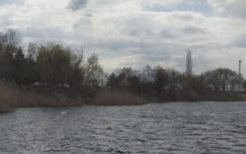 Жители Кулешовки добились доступа к реке и озеру только после обращения к президенту