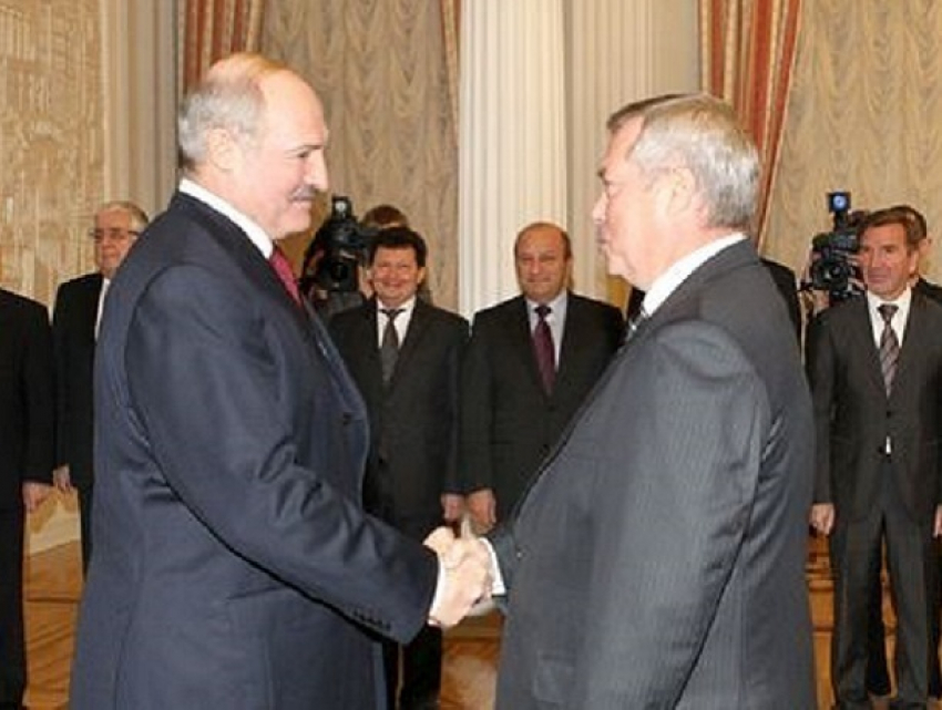 Голубев, Кушнарев, министры и депутаты прилетели к Лукашенко