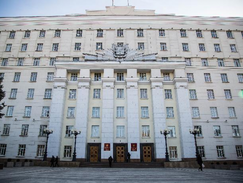 Кредиты на четыре млрд рублей на покрытие дефицита бюджета возьмет Ростовская область 