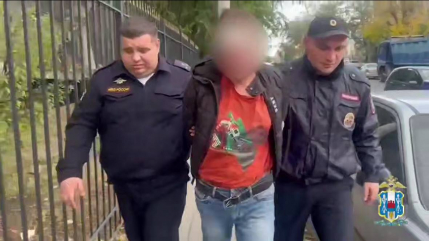 В Ростове 41-летний мужчина ранил ножом 23-летнюю сожительницу 