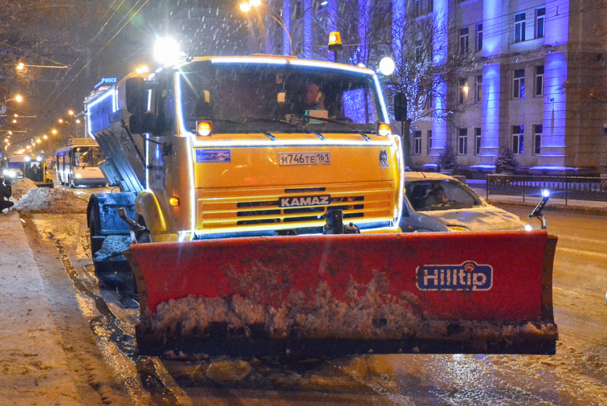 Мэрия: первый снег в Ростове не стал помехой работе общественного транспорта