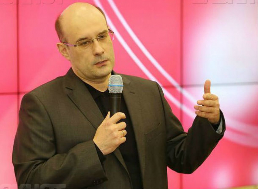 Андрей Буров уверенно стал главой Избирательной комиссии Ростовской области