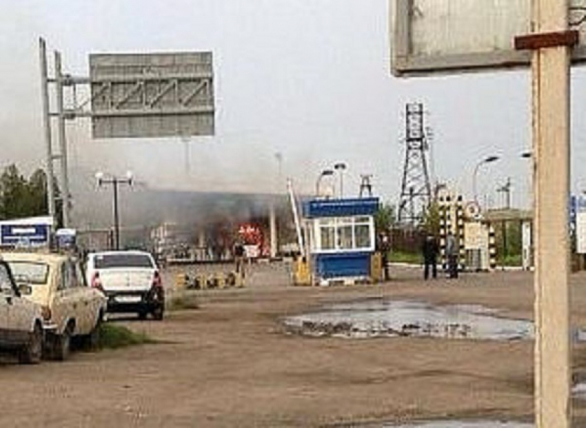 Третий день закрыта граница из-за сожженного украинского пункта пропуска Изварино вблизи Ростовской области