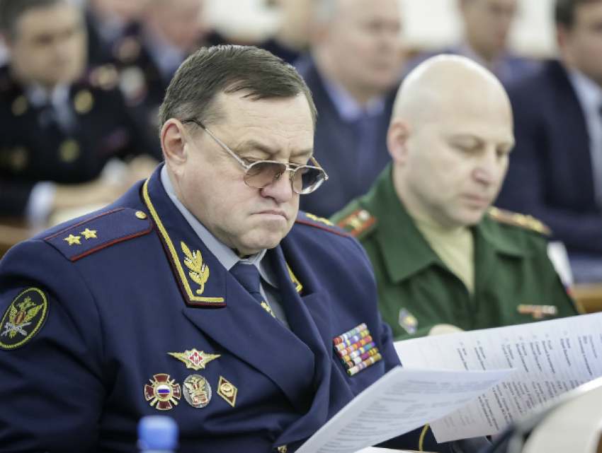 Состояние уволенного со скандалом экс-главы регионального ГУФСИН ухудшилось в СИЗО Ростова