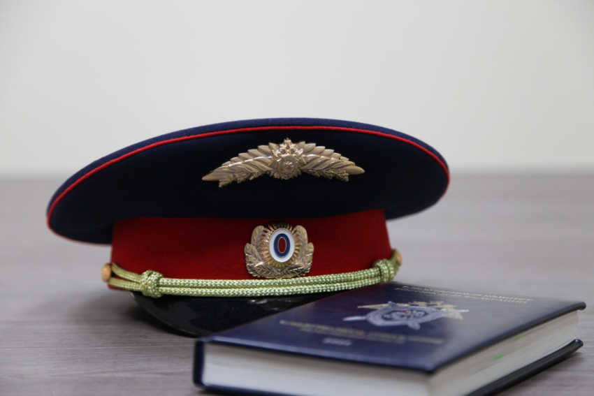 В Ростове сын и отец похитили человека и силой затолкали в машину из-за 19 тысяч  