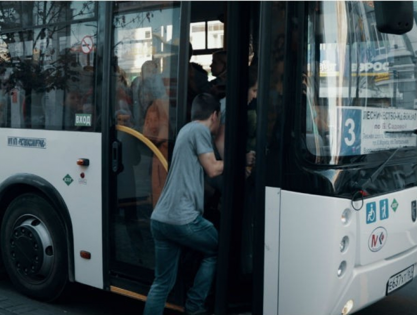 Повышение цены проезда в ростовских автобусах откладывается
