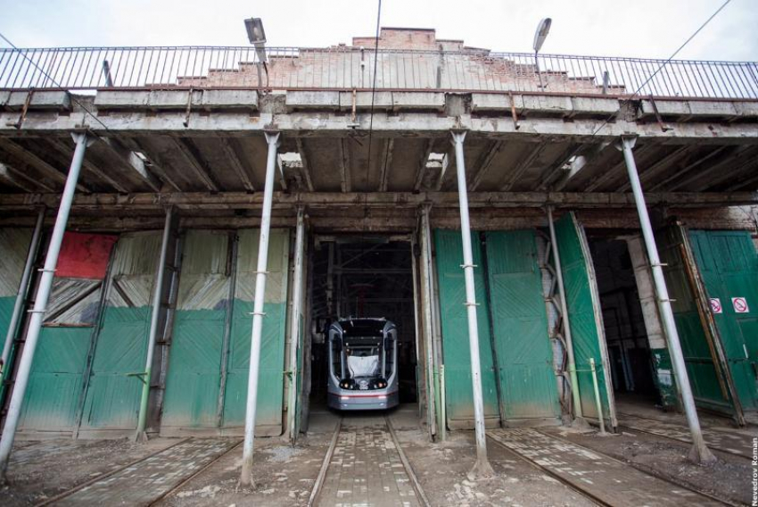 В Новочеркасске будут судить гендиректора компании, некачественно отремонтировавшей трамвайные рельсы