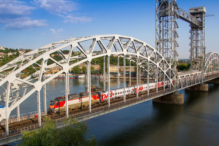 Дополнительные электрички запустят между Ростовом и Батайском с 1 сентября 