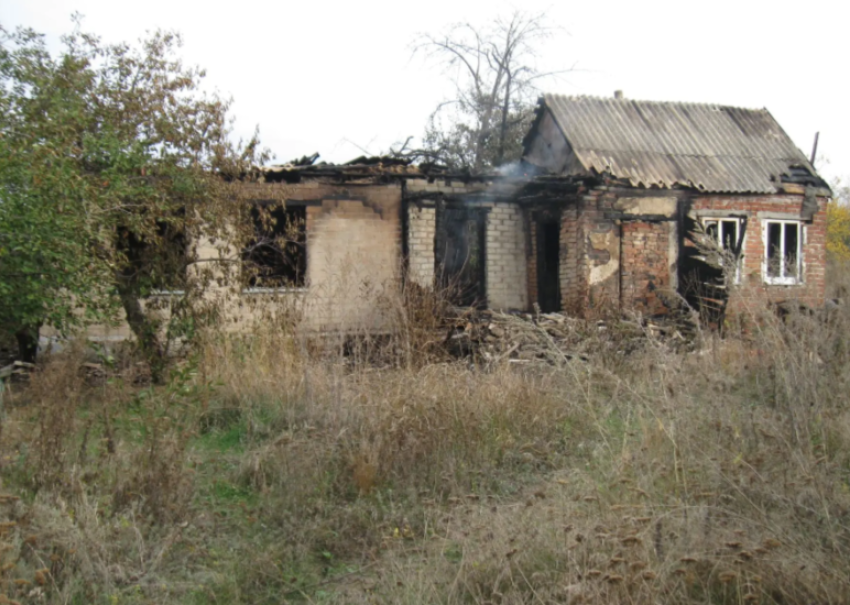 Пенсионер погиб при пожаре в Ростовской области из-за непотушенной сигареты