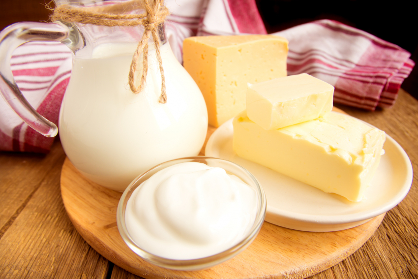 В Ростовской области Роспотребнадзор выявил четырех производителей поддельного сыра и масла