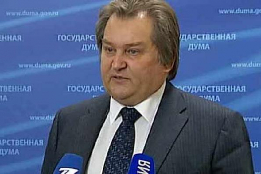 Михаил Емельянов: МРОТ в 7500 рублей всех проблем не решает