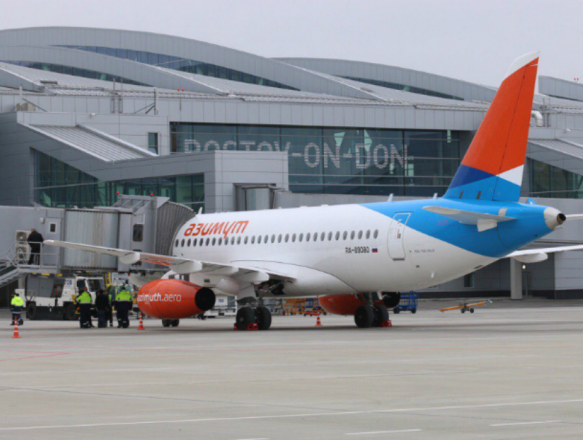 Первые пассажирские рейсы начал принимать новый аэропорт «Платов» под Ростовом
