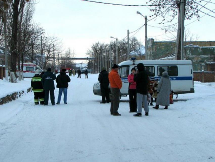 Взрывное устройство сработало в многоэтажном доме под Ростовом