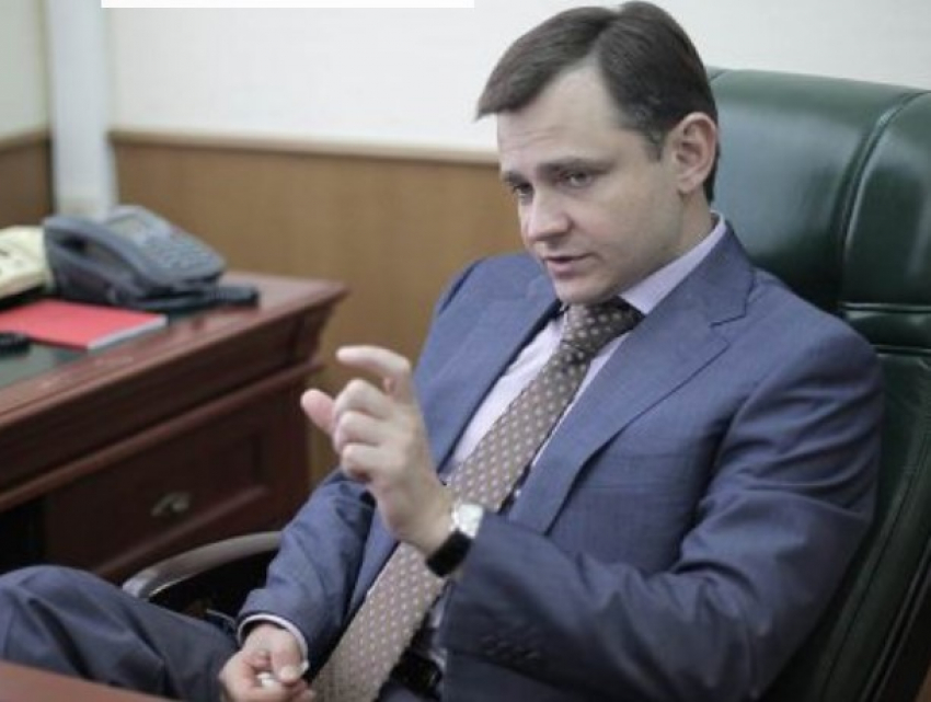 Сын бывшего главы «Роствертола» попросил на новый самолет 40 млрд рублей
