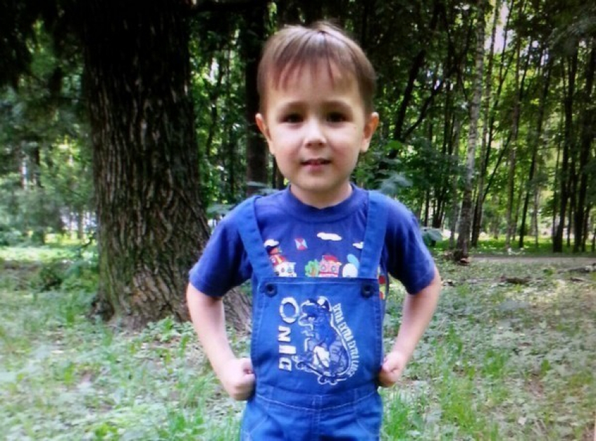 В Ростовской области разыскивается 6-летний мальчик, которого отец не отдает матери