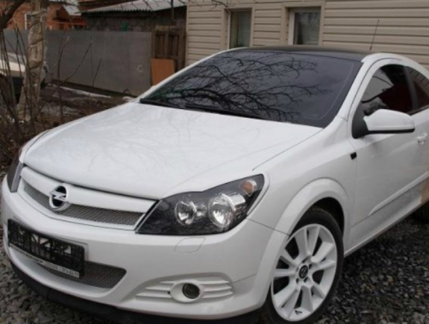 Новую иномарку друга разобрал и продал по частям мужчина в Ростове