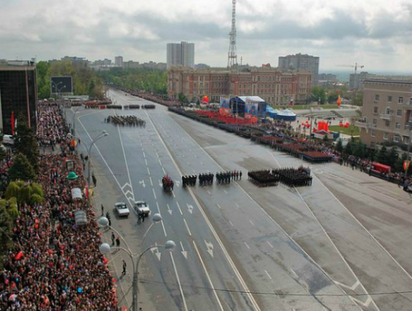 Центральные улицы Ростова перекроют на время репетиций военного парада и празднования 9 Мая