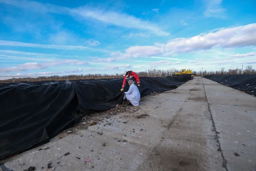 На Волгодонском МЭОКе заложена первая партия компоста