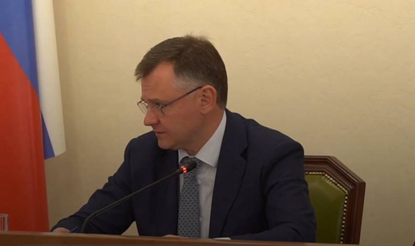 Слюсарь требует быстрее выплачивать компенсации пострадавшим от БПЛА в Ростовской области 