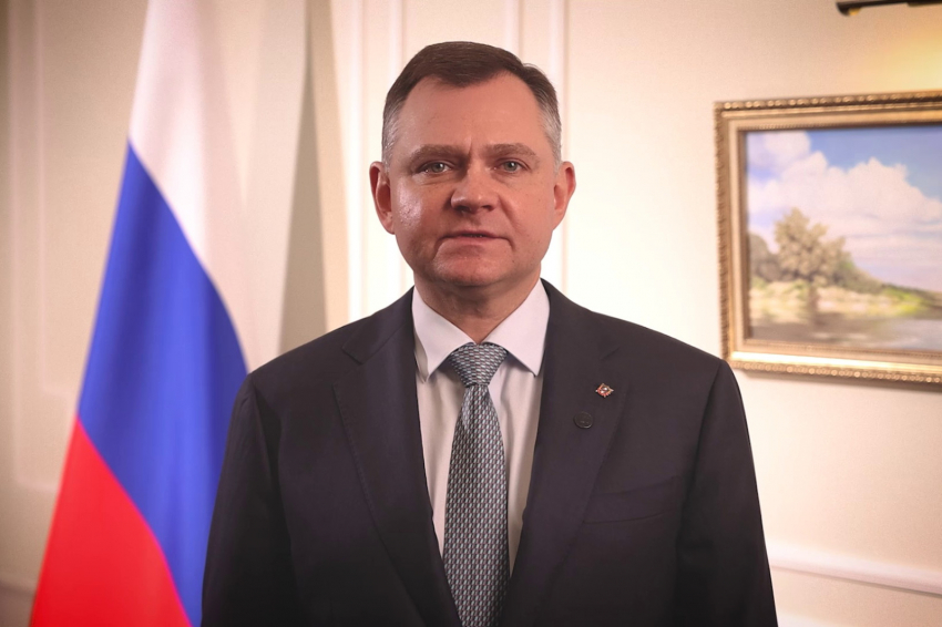 Губернатор Ростовской области поздравил дончан с Днем народного единства