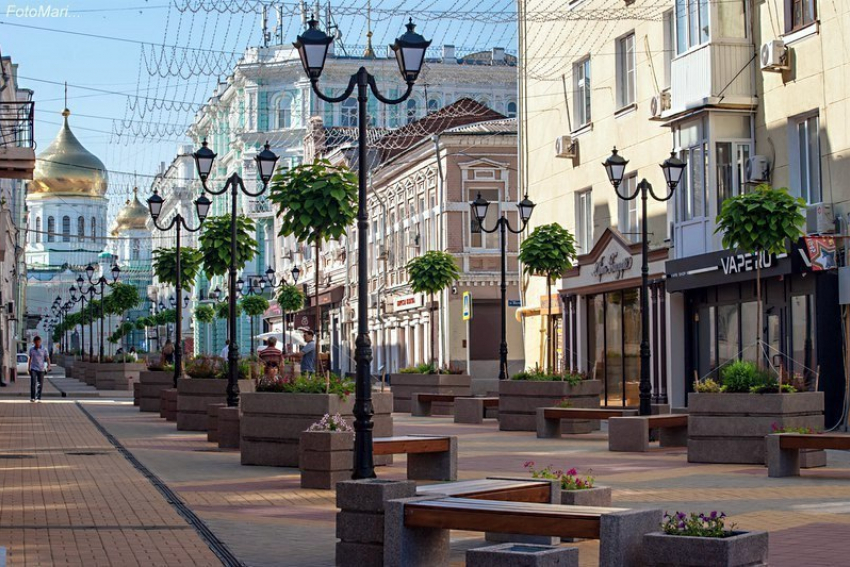 Власти Ростова готовы потратить на ландшафт Соборного более 900 тысяч рублей