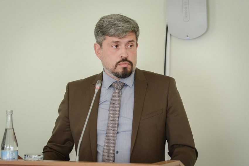 Суд над бывшим главным архитектором Ростова отложен из-за коронавируса