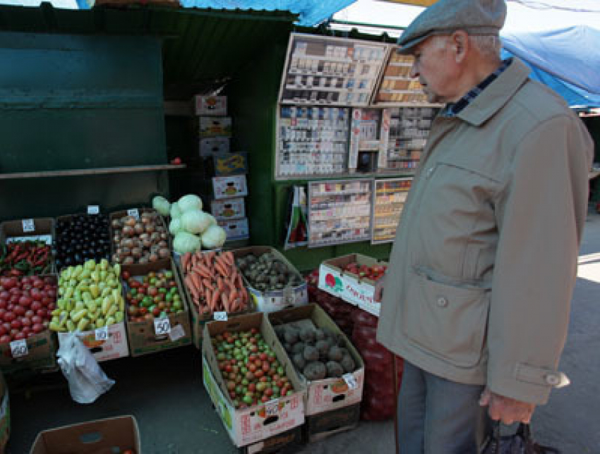 В Ростове неожиданно резко подорожали морковь и лук