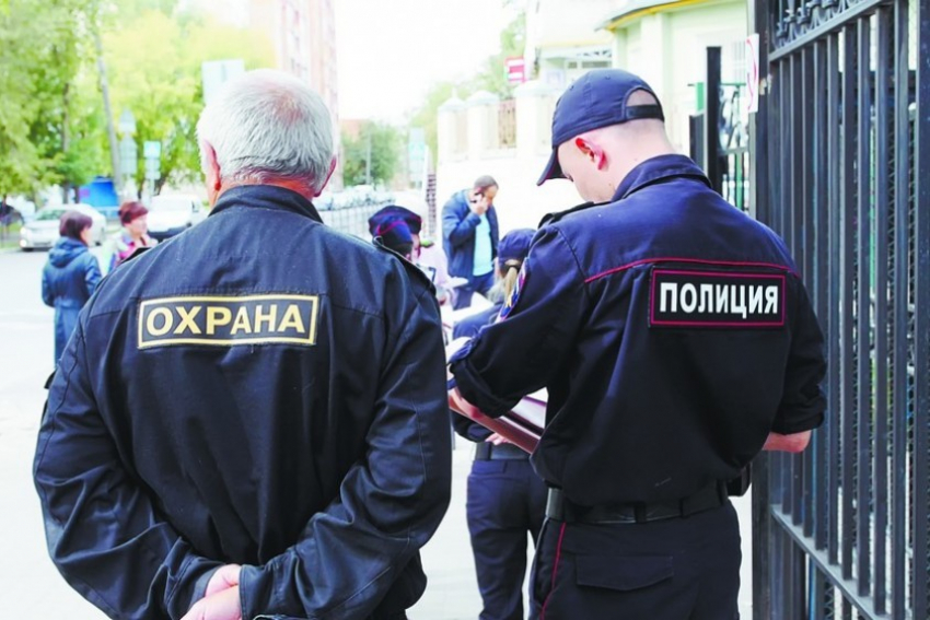 Школам Ростовской области не хватает денег на охрану Росгвардией