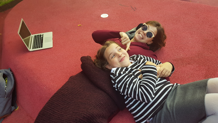 Жители Ростовской области смогут принять участие в онлайн-акциях ко Дню матери