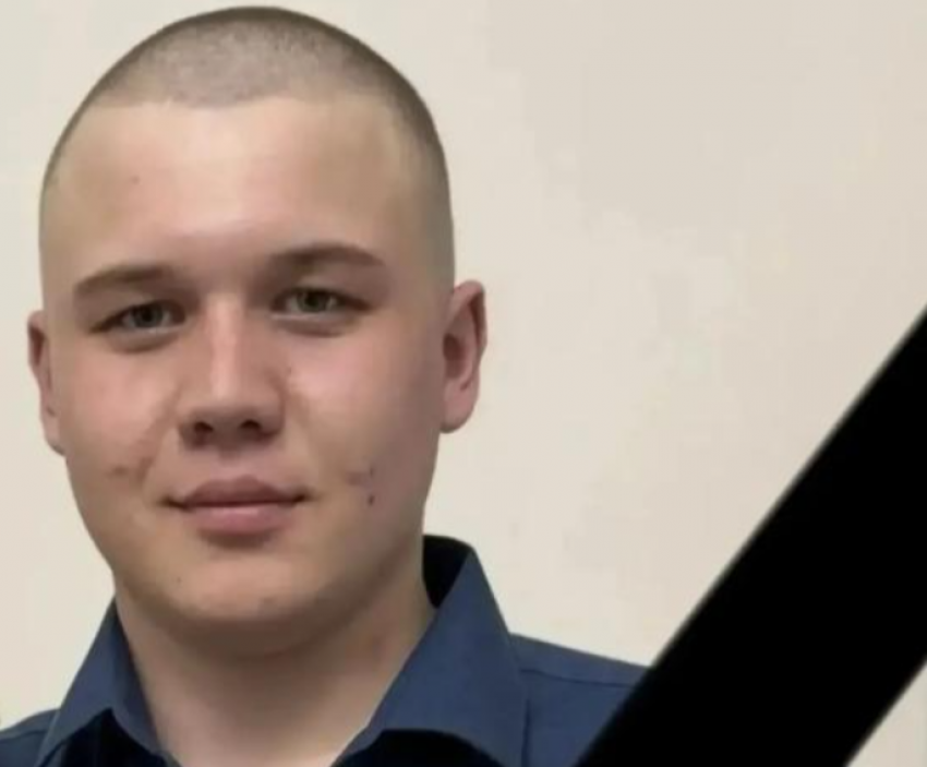 В зоне СВО погиб уроженец Азовского района Алексей Перунин