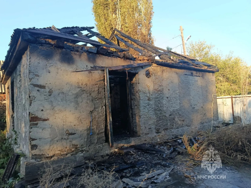 71-летний мужчина погиб при пожаре в частном доме в Красносулинском районе