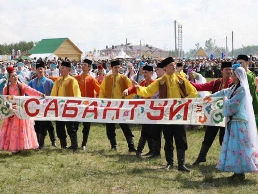 Вкусным пловом и розыгрышем живого барана отпразднуют Сабантуй в Ростове