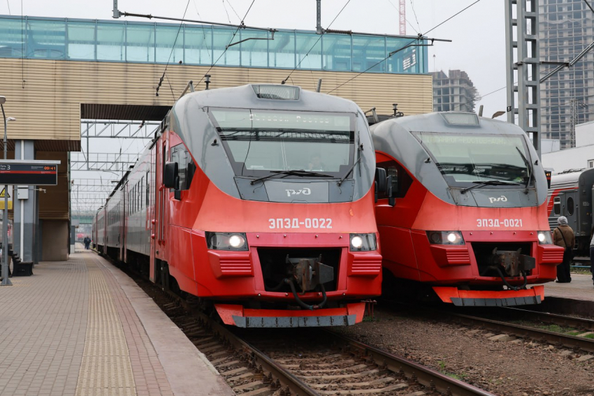 Из-за перекрытия Крымского моста задерживаются поезда в Ростовскую область