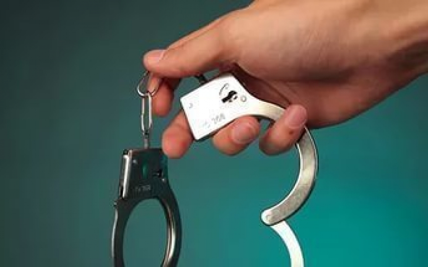 В Матвеево-Курганском районе задержали двух наркодилеров