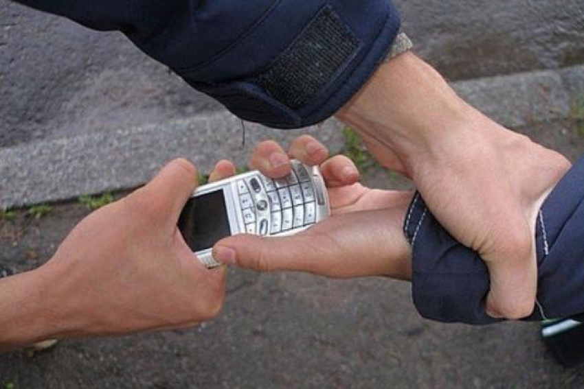 В Донецке  задержали уличного грабителя 