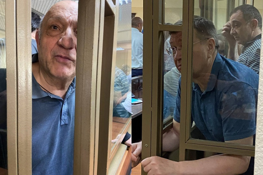 «Из-за меня страдают невинные люди»: Бабаев и другие обвиняемые по делу аксайских рынков не признали своей вины
