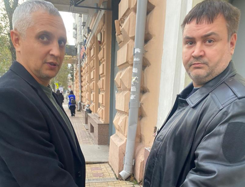 В Ростове «борцы с коррупцией» под видом прокуроров вымогали у фирмы 15 млн рублей