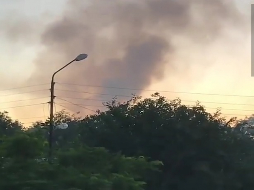 В Ростове сгорел жилой дом